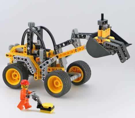 The Superhero Projekt_Lego image_Lindsey Hughson_Executive Mentor_Lego front end loader