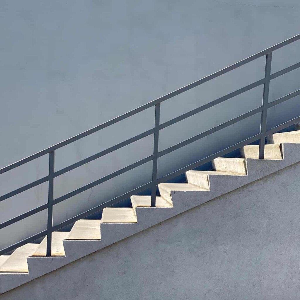 The-Superhero-Projekt_Superhero-image_Lindsey-Hughson_Executive-Mentor_How-to-Build-a-Scalable-Business-Model