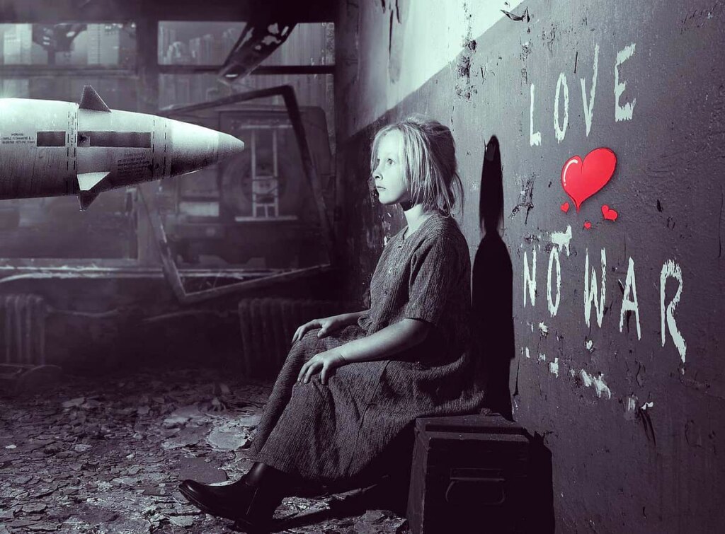 The-Superhero-Projekt_Superhero-image_Lindsey-Hughson_Executive-Mentor_How-to-Deal-with-a-Narcissists-Love-Bombing