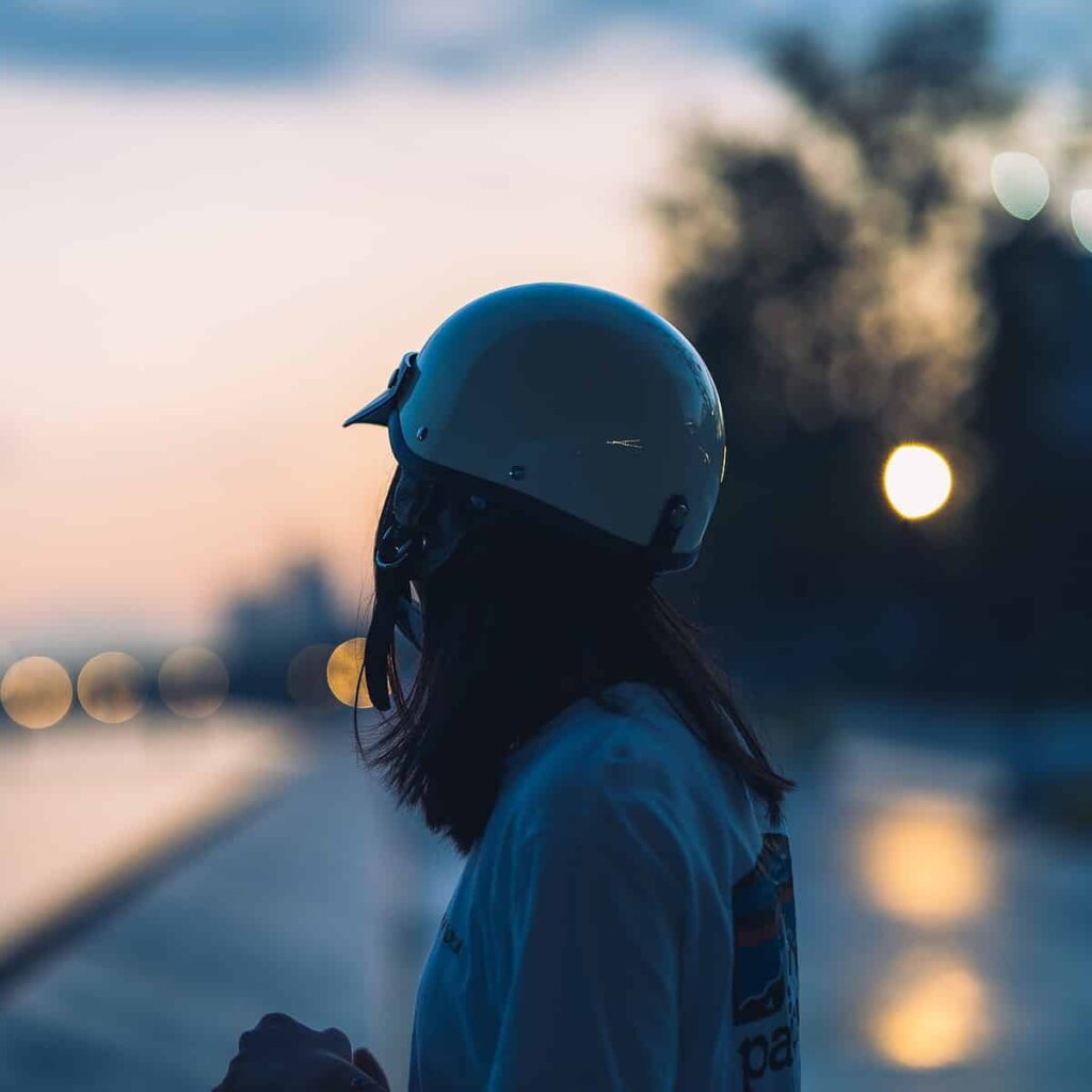 Reasons to Wake at 4 AM in the Morning 2 The-Superhero-Projekt_Superhero-image_Lindsey-Hughson_Executive-Mentor_Why-You-Should-Get-Up-at-4-AM